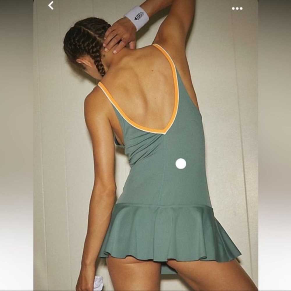 Free People Movement Hitting the Sweet Spot Skortsie Green Size Small - Picture 2 of 8